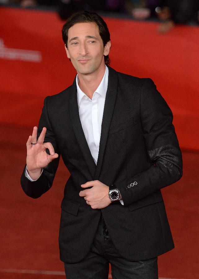 U.S. actor Adrien Brody poses on the red carpet for the premiere of the film "Back to 1942" at the 7th Rome Film Festival in Rome, capital of Italy, late Nov. 11, 2012. (Xinhua/Wang Qingqin) 