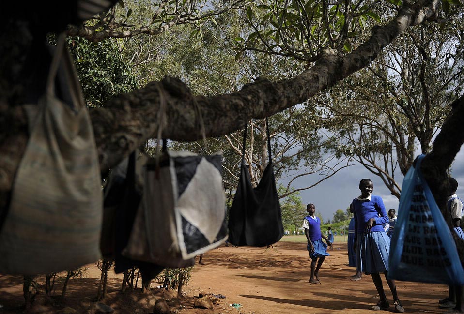 Students have a rest after class in U.S. President Barack Obama's ancestral village in Kenya on Nov.5. (Xinhua/AFP)