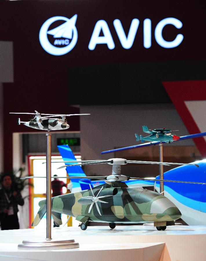 Photo taken on Nov. 12, 2012 shows a conceptual helicopter model made by the Aviation Industry Corporation of China (AVIC), in Zhuhai, south China's Guangdong Province. The 9th China International Aviation and Aerospace Exhibition kicked off on Tuesday in Zhuhai. As a major exhibitor, AVIC will showcase over 150 products during the 6-day-long airshow. (Xinhua/Yang Guang) 