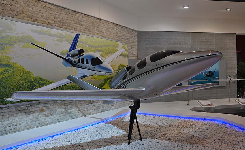 Cirrus Vision SF50 (People’s Daily Online/Zhai Zhuanli)