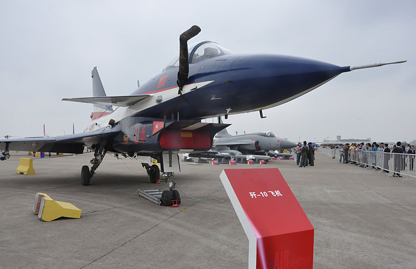 J-10 fighters of China Air Force are on display at Airshow China 2012, which is held from November 13 to November 18 in Zhuhai in south China's Guangdong province. (People's Daily Online/ Zhai Zhuanli)