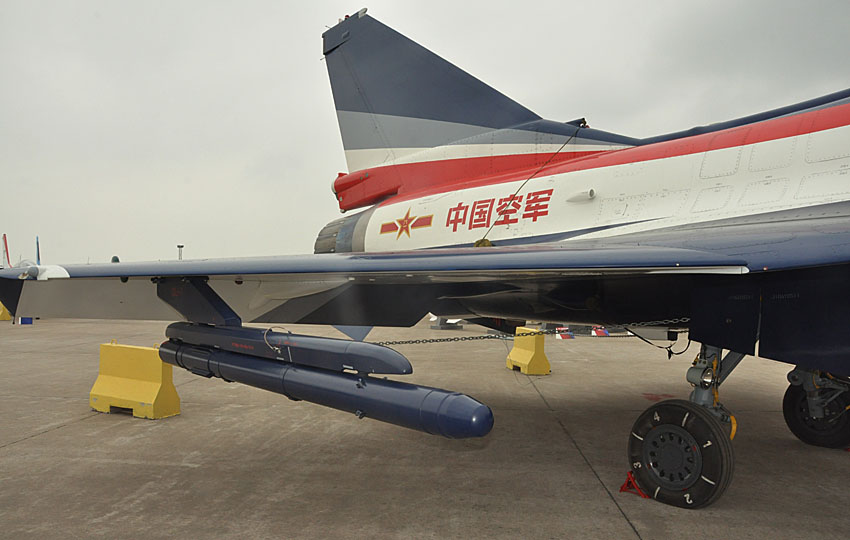 J-10 fighters of China Air Force are on display at Airshow China 2012, which is held from November 13 to November 18 in Zhuhai in south China's Guangdong province. (People's Daily Online/ Zhai Zhuanli)