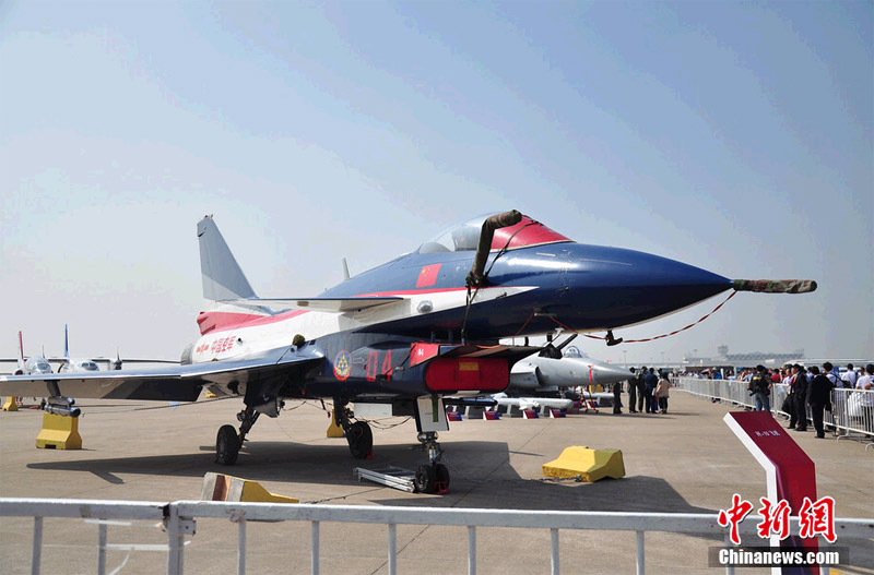  Photo shows J-10 jet fighter exhibited at Airshow China 2012. (Chinanews.com/ Chen Haifeng)