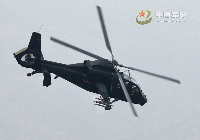 China's independently-developed WZ-19 armed helicopter debuted at the 9th China International Aviation & Aerospace Exhibition in Zhuhai, south China's Guangdong province on November 13, 2012.(chinamil.com.cn/Qiao Tianfu)