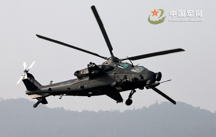 China's independently-developed WZ-10 armed helicopter debuted at the 9th China International Aviation & Aerospace Exhibition in Zhuhai, south China's Guangdong province on November 13, 2012, and showed its good performance in the demonstration. (chinamil.com.cn/Qiao Tianfu)