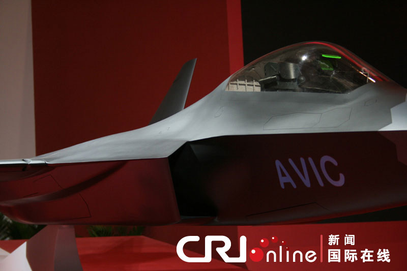 The concept model of China's stealth fighter is on display at the 9th China International Aviation & Aerospace Exhibition, which kicked off on November 12 in Zhuhai, Guangdong province. (gb.cri.cn/Lu Xiaodong)