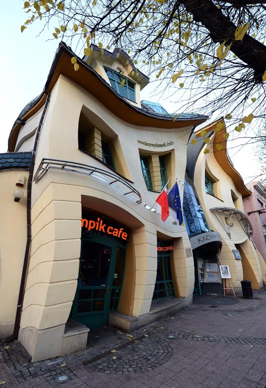 Drunken house: A Café shop in Sopot, Poland on Nov. 14, 2012. (Xinhua/AFP)