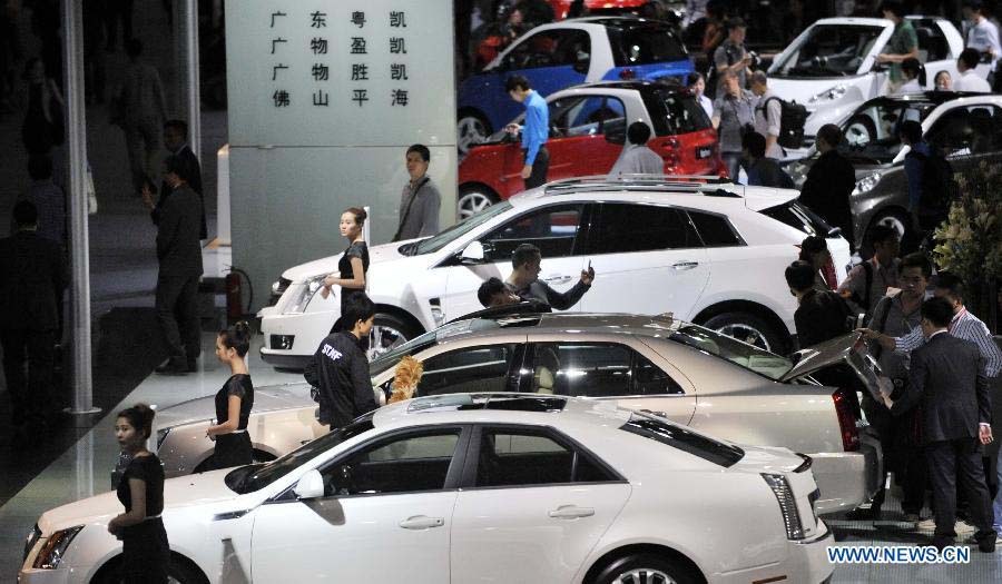Photo taken on Nov. 22, 2012 shows one of the booths in the 10th China (Guangzhou) International Automobile Exhibition in Guangzhou, capital of south China's Guangdong Province. The exhibition is expected to be held from Nov. 23 to Dec. 2, 2012. (Xinhua/Chen Yehua) 