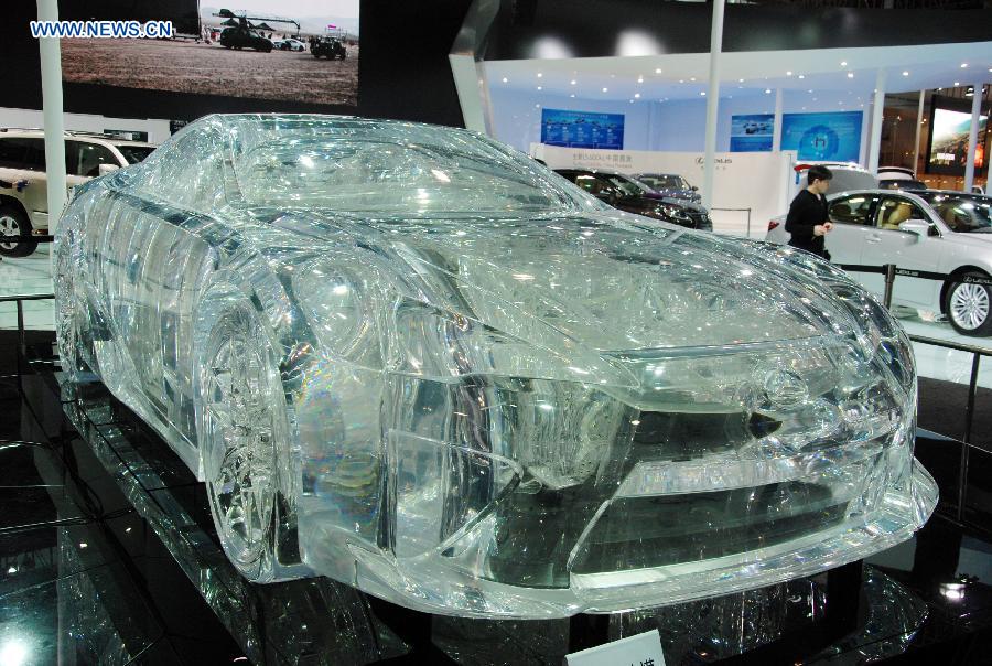 A crystal concept car is shown at the 10th China (Guangzhou) International Automobile Exhibition in Guangzhou, capital of south China's Guangdong Province, Dec. 2, 2012. The ten-day auto show, which kicked off on Nov. 23, 2012, closed on Sunday. (Xinhua/Yuan Hongwei)
