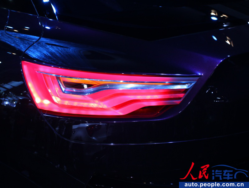 Photo of Citroen concept vehicle at Guangzhou Auto Exhibition (15)