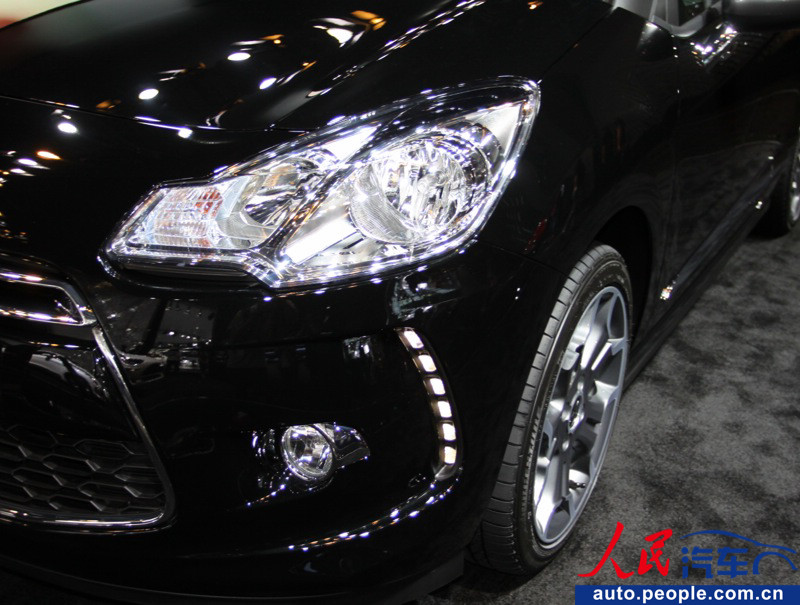Photo of Citroen concept vehicle at Guangzhou Auto Exhibition (3)