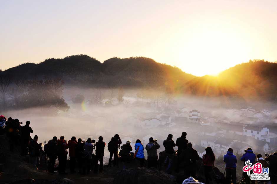 The foggy scenery of Wuyuan, Jiangxi Province.(Source: china.com.cn)