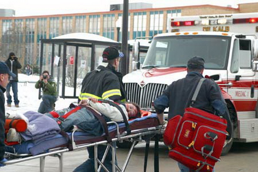 Six people are killed and a dozen others injured when a young gunman shot in a lecture hall at Northern Illinois University (NIU) on Feb 15, 2008. (Xinhua/Reuters Photo)