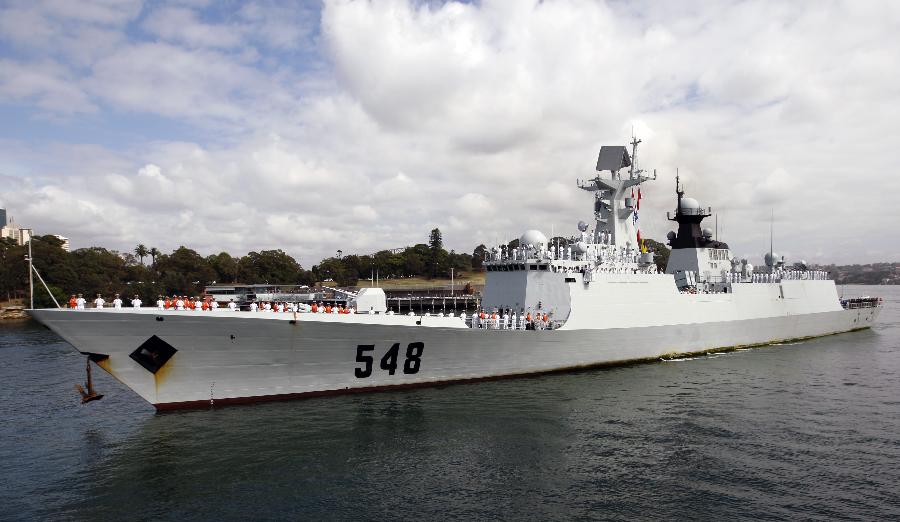 Yi Yang, one of the three visiting Chinese navy ships, enters a port in Sydney, Australia, on Dec. 18, 2012. Three Chinese navy ships returning home from counter-piracy operations in the Gulf of Aden have arrived in Sydney as part of a four day port visit, local media reported on Tuesday. (Xinhua/Jin Linpeng) 