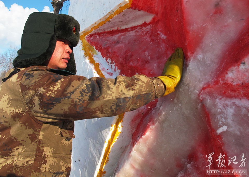 The officers and men of a regiment of the Shenyang Military Area Command (MAC) of the Chinese People's Liberation Army (PLA) carefully craft a snow Great Wall. After ten days efforts, a 120 meters long, three meters high snow Great Wall with a "Hexie" locomotive was completed in the barracks square. (China Military Online/Zhang Baojia, Tian Yabing)