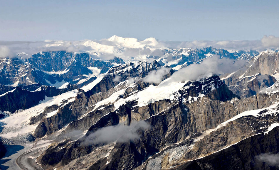 This is the Mount McKinley of the Alaska Range in Alaska, the United States. (Xinhua/Sheng Hong)