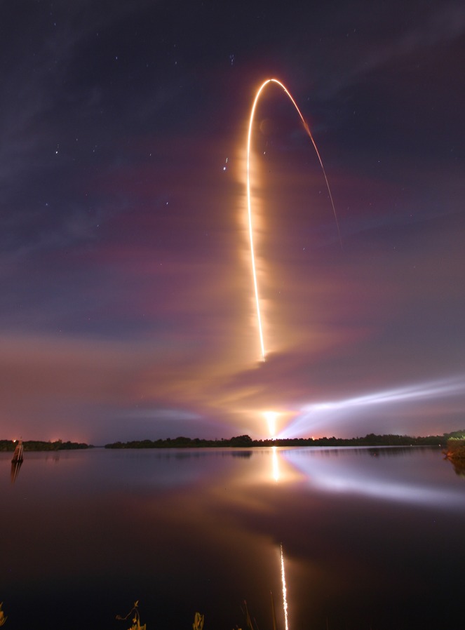 RBSP Night Launch(NASA/ Mike Killian)