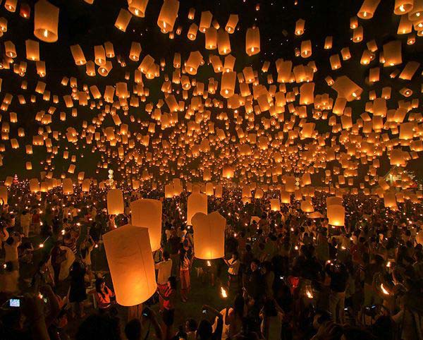 Sky Lantern Festival, Taiwan. Also known as Kongming Lantern, it is airborne paper lantern.  (Photo/Xinhua)