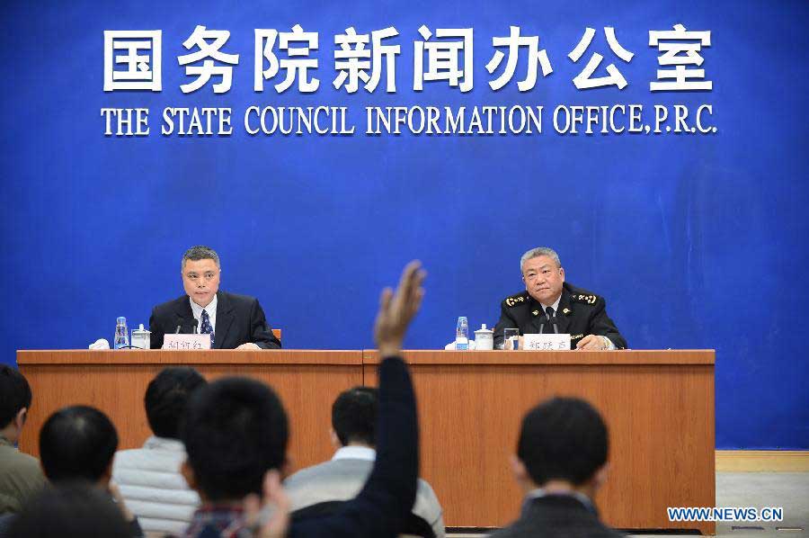 A press conference is held to introduce China's imports and exports in 2012 by the Information Office of the State Council in Beijing, capital of China, Jan. 10, 2013. According to the latest statistics released by the General Administration of Customs, China's total foreign trade volume in 2012 reached more than 3.86 trillion U.S. dollars, growing by 6.2 percent year on year. The growth rate is 16.3 percentage points less than 2011. (Xinhua/Li Xin)