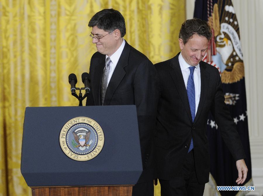 White House Chief of Staff Jacob Lew (L) and outgoing Treasury Secretary Timothy Geithner attend a nomination ceremony in the East Room of the White House in Washington D.C., capital of the United States, Jan. 10, 2013. U.S. President Barack Obama on Thursday picked White House Chief of Staff Jacob Lew as the next Treasury Secretary succeeding Timothy Geithner, a big step of shaping his economic team. (Xinhua/Zhang Jun) 