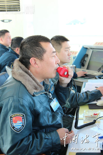 A carrier-based aircraft regiment under the North Sea Fleet of the Navy of the Chinese People's Liberation Army (PLA) conducts flight training at an airport in Shandong province, in a bid to temper the tactical skills of warplane pilots. (navy.81.cn/Hu Baoliang, Zhang Xiaobang)