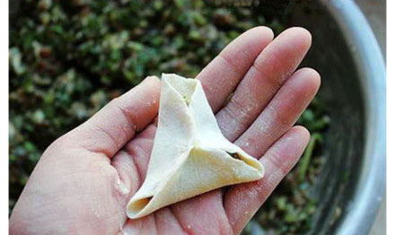 Chinese dumplings in triangular shape (Source: www.nen.com.cn)