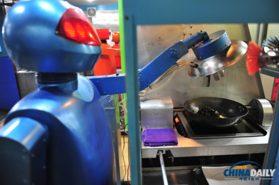 A robot restaurant in Harbin,capital of northeast China's Heilongjiang Province.(chinadaily.com.cn)