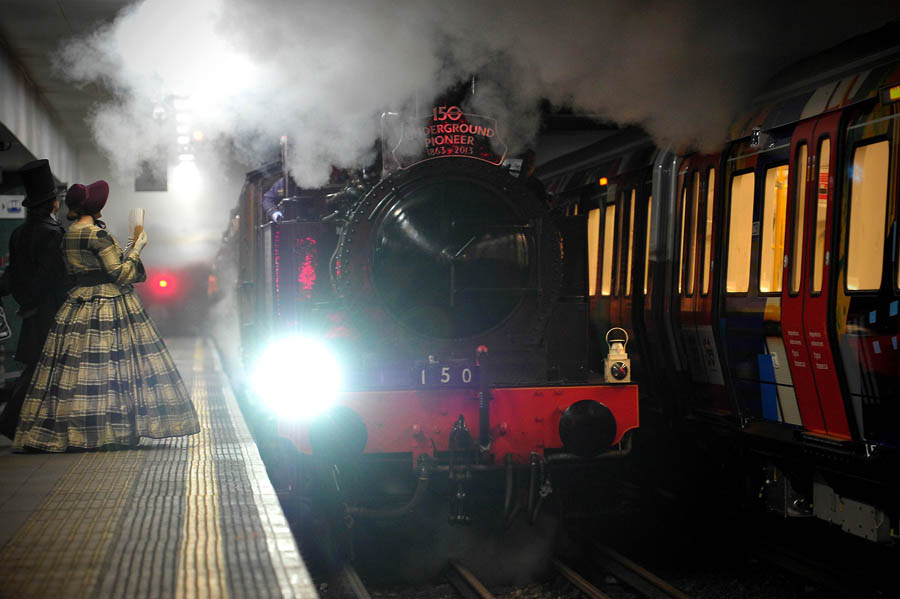 A steam train which once transported passengers in 19 century gets in Moorgate subway station in London, Britain, Jan. 13, 2013. 2013 is the 150 anniversary of the opening of the London underground. The first subway in the world opened in London on Jan. 10, 1863. (Xinhua/AFP)