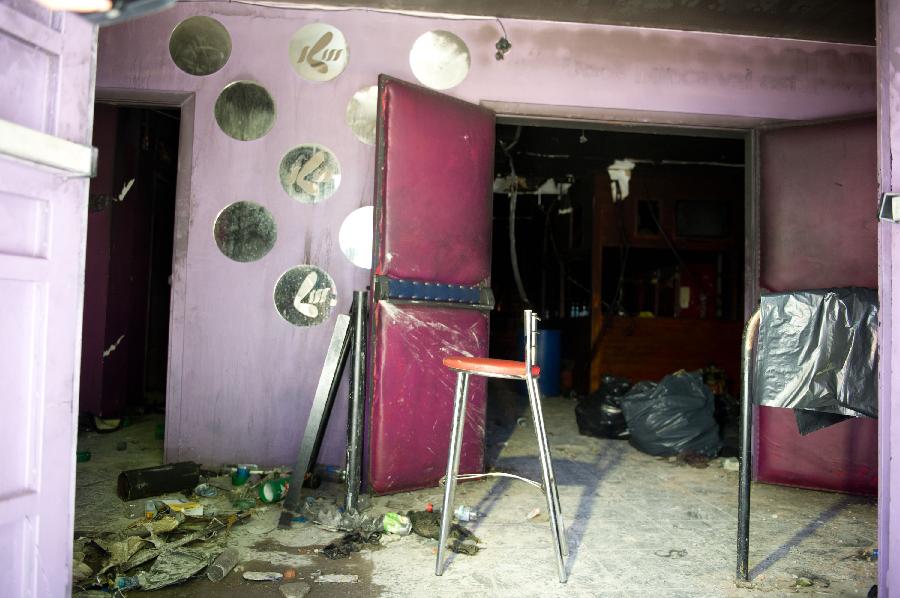 Photo taken on Jan. 28, 2013 shows the scene of fire at "Kiss" nightclub in Santa Maria, Brazil. (Xinhua/Weng Xinyang)