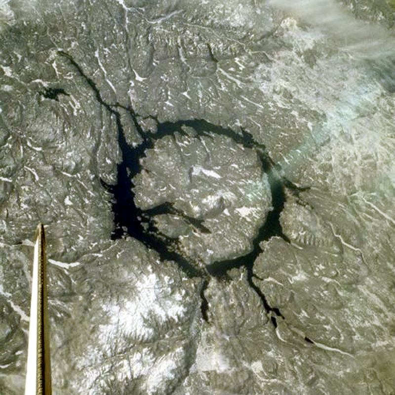 Manicouagan Crater in Canada (Source: xinhuanet.com/photo)