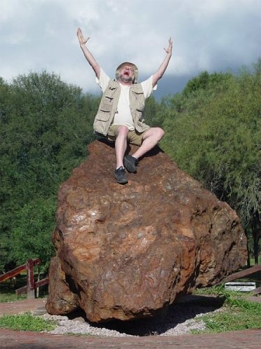 El Chaco Meteorite with an estimated mass of over 37 tons (Argentina, 1969).(Source:gmw.com) 