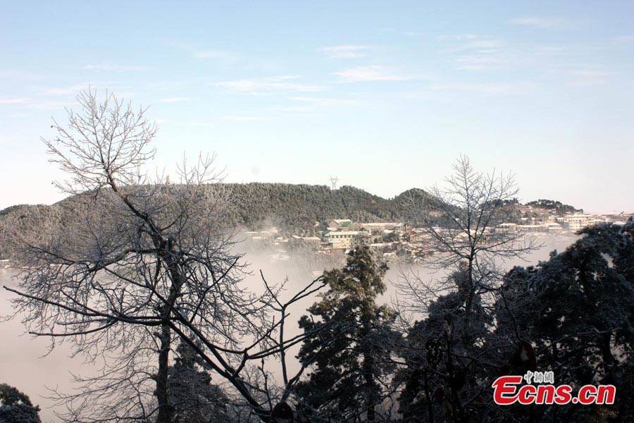 Photo taken on February 20 shows the beautiful scenery of Lushan Mountain in Jiujiang City, East China's Jiangxi Province. (CNS / Huang Shuilin)