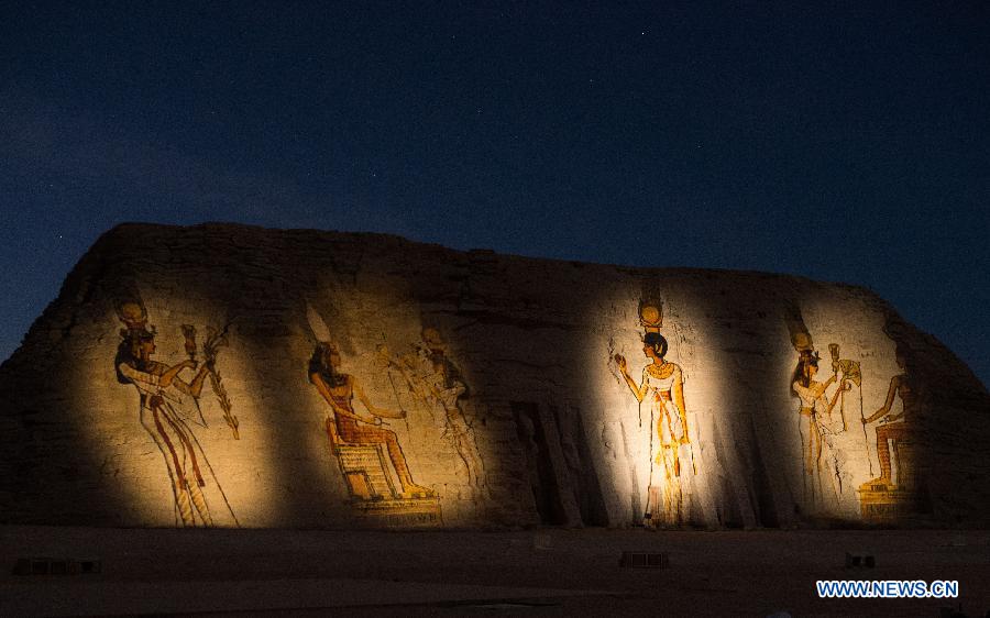 Photo taken on Feb. 21, 2013 shows the Sound and Light show at Abu Simbel Temple of ancient Egyptian King Ramses II in Aswan, Egypt. (Xinhua/Qin Haishi)