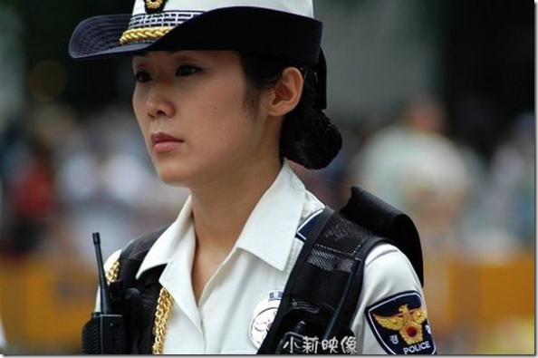 South Korean policewoman(file photo)