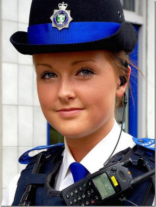 British policewoman(file photo)