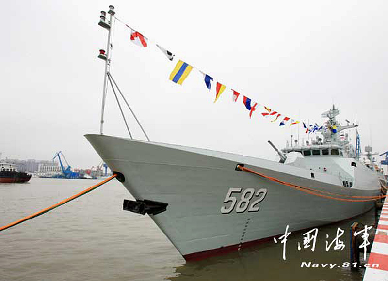 China's first type-056 new-type frigate with hull number 582. (Photo by Dai Zongfeng) 