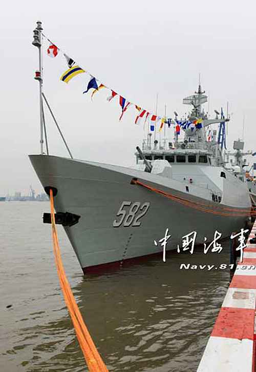 China's first type-056 new-type frigate with hull number 582. (Photo by Dai Zongfeng)