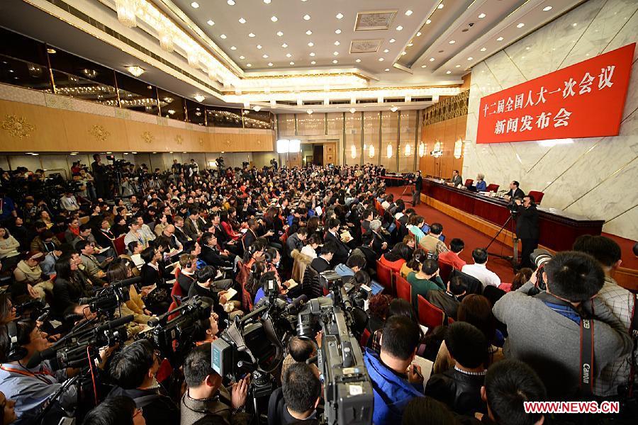 The news conference on the first session of the 12th National People's Congress (NPC) is held at the Great Hall of the People in Beijing, capital of China, March 4, 2013.(Xinhua/Bi Xiaoyang)