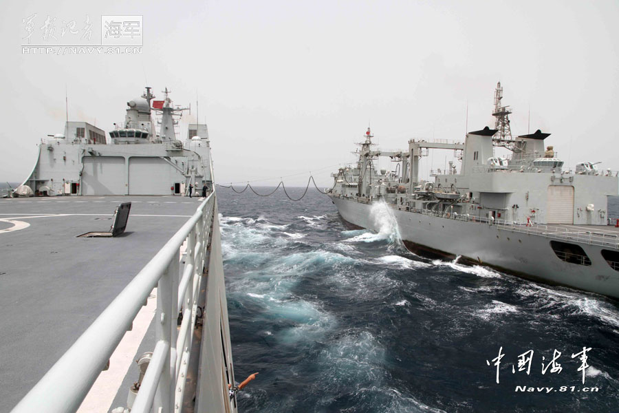 A landing ship detachment under the South Sea Fleet of the Navy of the Chinese People's Liberation Army (PLA) is the pioneer forces that can carry out amphibious task, and also an excellent troop capable of performing diverse military tasks. (navy.81.cn/Zhu zhongbin, Li Yanlin, Gan Jun, Hu Kaibing)