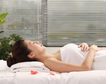 12. Belly breathing should be learned and be done to relax when you are in bed. (Source: xinhuanet.com/photo)