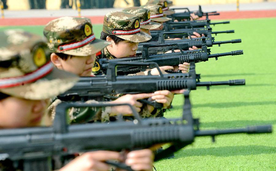 Newly-recruited female soldiers receive training 