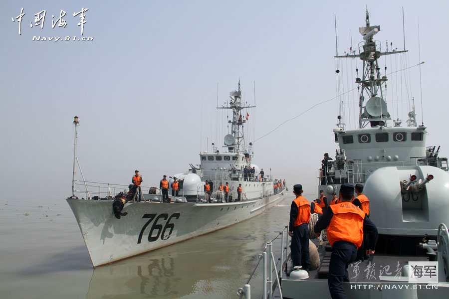 A detachment under the South Sea Fleet of the Navy of the Chinese People's Liberation Army (PLA) conducts four-day anchorage training in a certain sea area off the eastern Guangdong province. (navy.81.cn/Zhao Changhong, He Nian, Shen Huayue, Zheng Can)