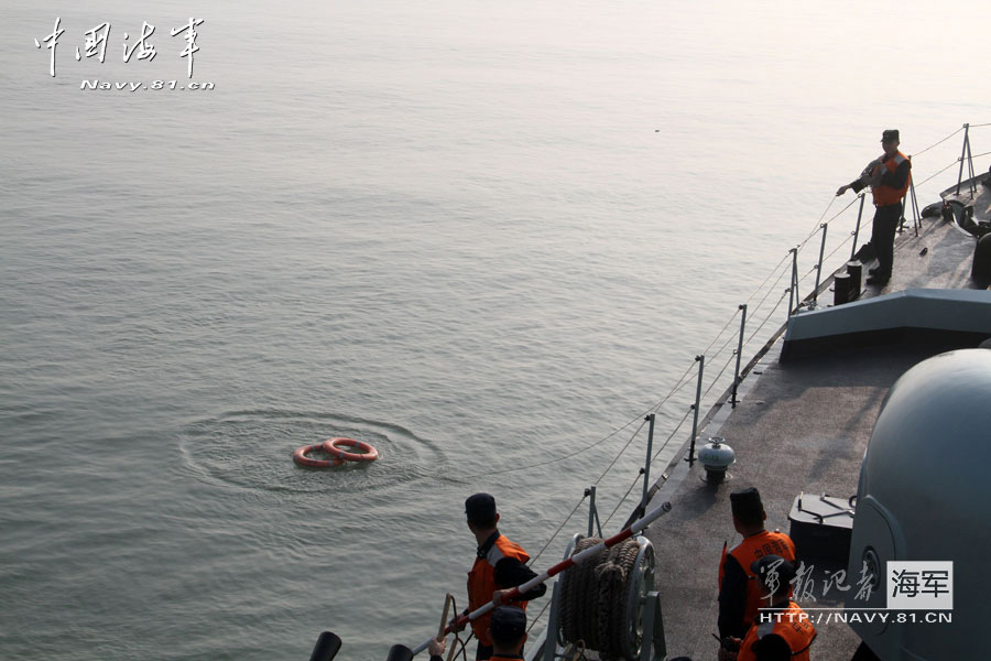 A detachment under the South Sea Fleet of the Navy of the Chinese People's Liberation Army (PLA) conducts four-day anchorage training in a certain sea area off the eastern Guangdong province. (navy.81.cn/Zhao Changhong, He Nian, Shen Huayue, Zheng Can)