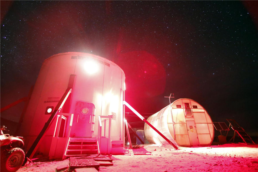 A view of the night sky above the Mars Desert Research Station (MDRS) is seen outside Hanksville in the Utah desert March 2, 2013. (Photo/Agencies)