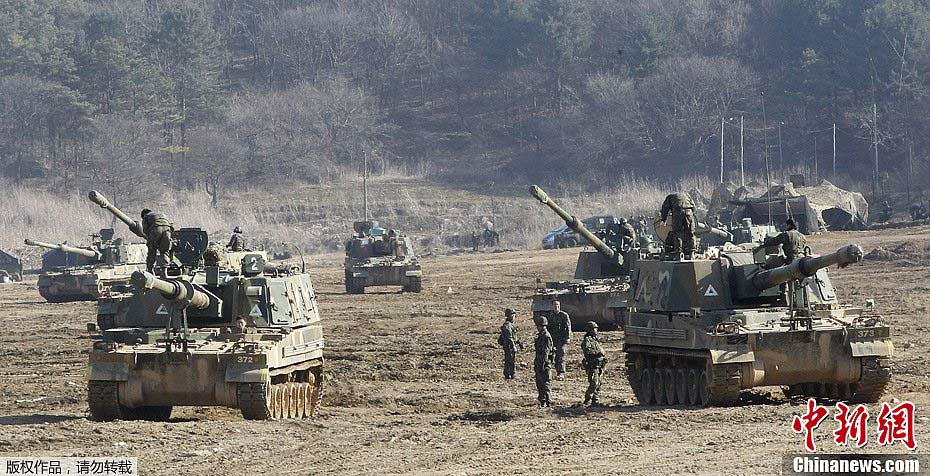 South Korea and the United States kicked off their annual joint military exercises on Monday. The "Key Resolve" military exercise will be held for almost two weeks, bringing together 10,000 South Korean troops and 3,500 U.S. troops, according to the defense ministry. (Photo source: Chinanews.com)