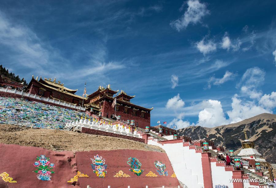 Photo taken on March 17, 2013 shows the Guanyin Temple in Jinchuan County, Aba Tibetan Autonomous Region, southwest China's Sichuan Province. The temple was first build in the seventh century and hosts the shrine to the Four-Armed Avalokitesvara boddhisattva. (Xinhua/Jiang Hongjing)