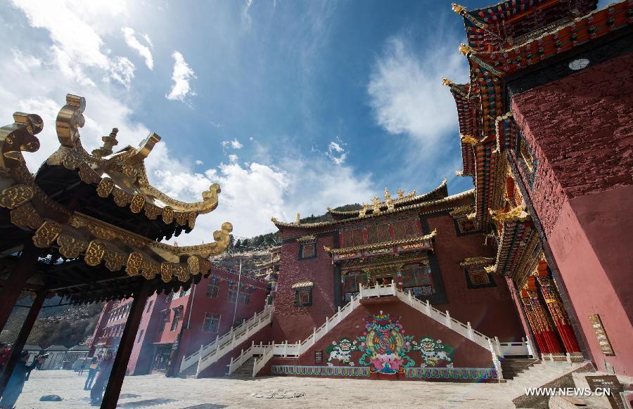 Photo taken on March 17, 2013 shows the Guanyin Temple in Jinchuan County, Aba Tibetan Autonomous Region, southwest China's Sichuan Province. The temple was first build in the seventh century and hosts the shrine to the Four-Armed Avalokitesvara boddhisattva. (Xinhua/Jiang Hongjing)