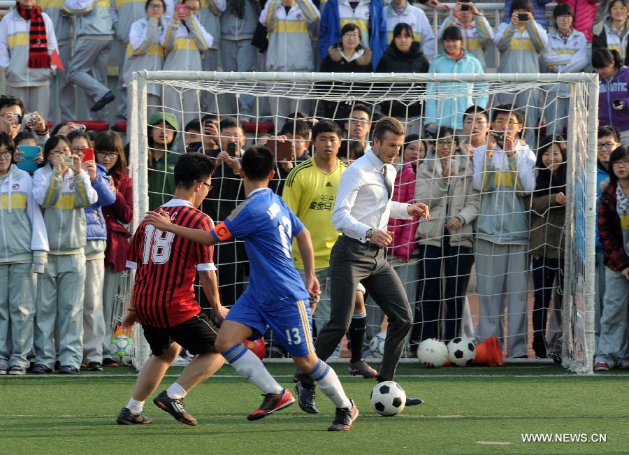 Beckham in Beijing, playing football in suits (4)