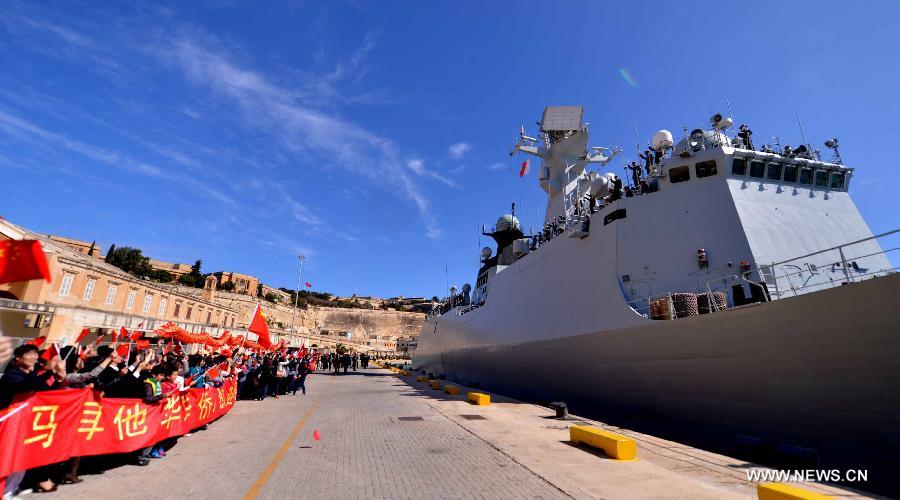 The Chinese Navy's Huangshan frigate arrives at the Grand Harbour in Valletta, Malta on March 26, 2013. The 13th Escort Taskforce of the Chinese Navy arrived in Valletta, Malta on Tuesday, beginning a five-day visit to the country. (Xinhua/Xu Nizhi) 