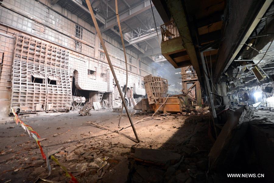 Debris is seen at the site of a furnace explosion at the Xinyu Iron and Steel Group Company in Xinyu City, east China's Jiangxi Province, April 1, 2013. A furnace exploded at 11:22 a.m. at the company on Monday, which killed four people and injured another 32. The injured have been hospitalized. (Xinhua/Song Zhenping)